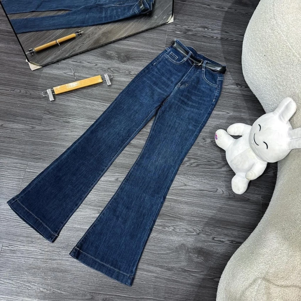( 100cm) Quần Jean (bò) Ôm Loe kiểu 3p ,tôn dáng,wash màu xanh nhẹ Đủ size S M L ( M01 - quần loe dài ) 1653
