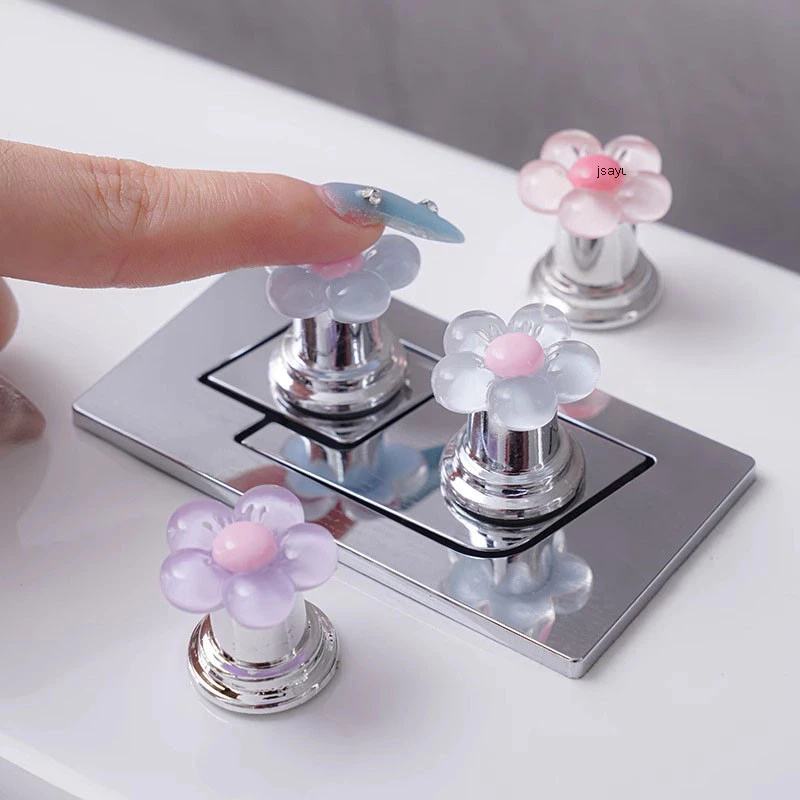 Nút Nhà Vệ Sinh Hoa Dễ Thương Bình Chứa Nước Phòng Tắm Nút Công Tắc Thông Dụng Nút Nâng Tay Cầm Bấm