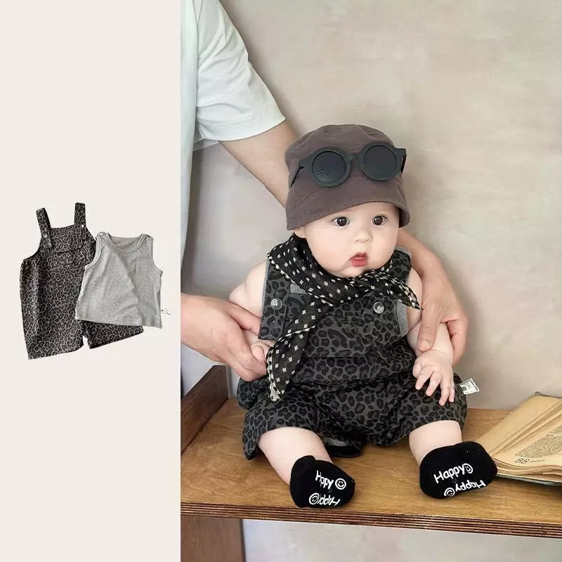 Quần áo trẻ em mùa hè Bộ áo liền quần in họa tiết da báo Áo không tay Bộ bé 0-24 tháng