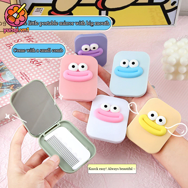 gương tích hợp lược cầm tay Gương trang điểm gấp gọn dễ thương gương hình miệng xúc xích hoạt hình dành cho nữ