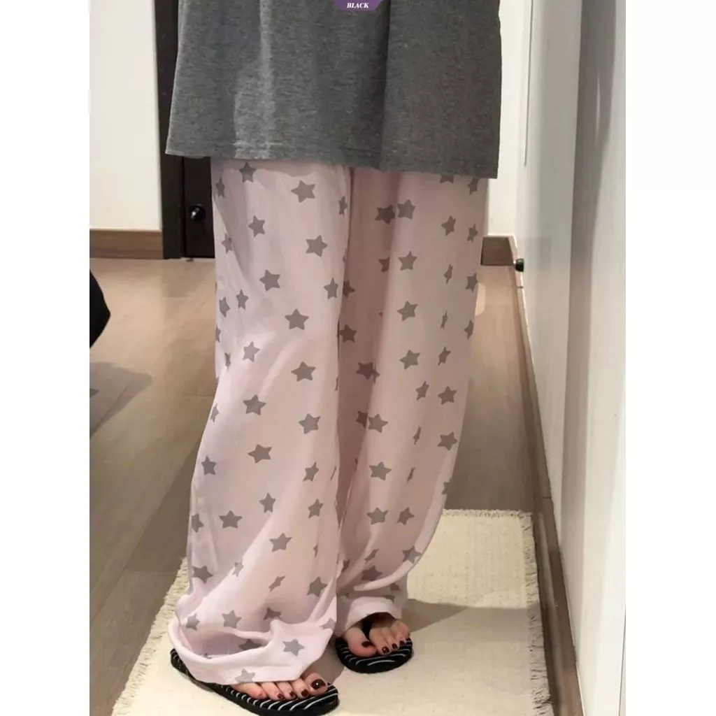 Quần pyjama phong cách Hàn Quốc với họa tiết ngôi sao năm cánh màu hồng ngọt ngào - Perfect cho sinh viên và gia đình