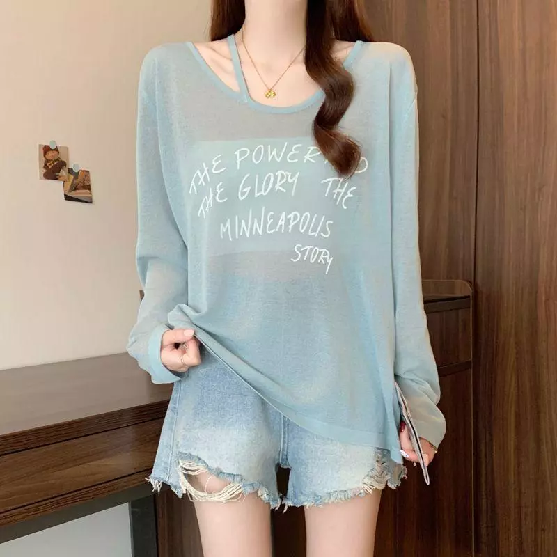 [Kem chống nắng và chống lạnh] Áo rỗng không đều có chữ cái mờ Thích hợp cho phòng điều hòa không khí thon gọn hơn Quần áo che thịt cho nữ Áo điều hòa không khí Fat m2026