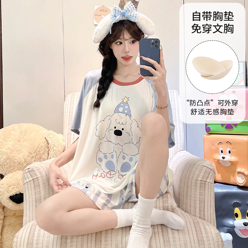 Bộ đồ ngủModal tay ngắn cho nữ với họa tiết hoạt hình dễ thương, phù hợp mặc ở nhà vào mùa hè.