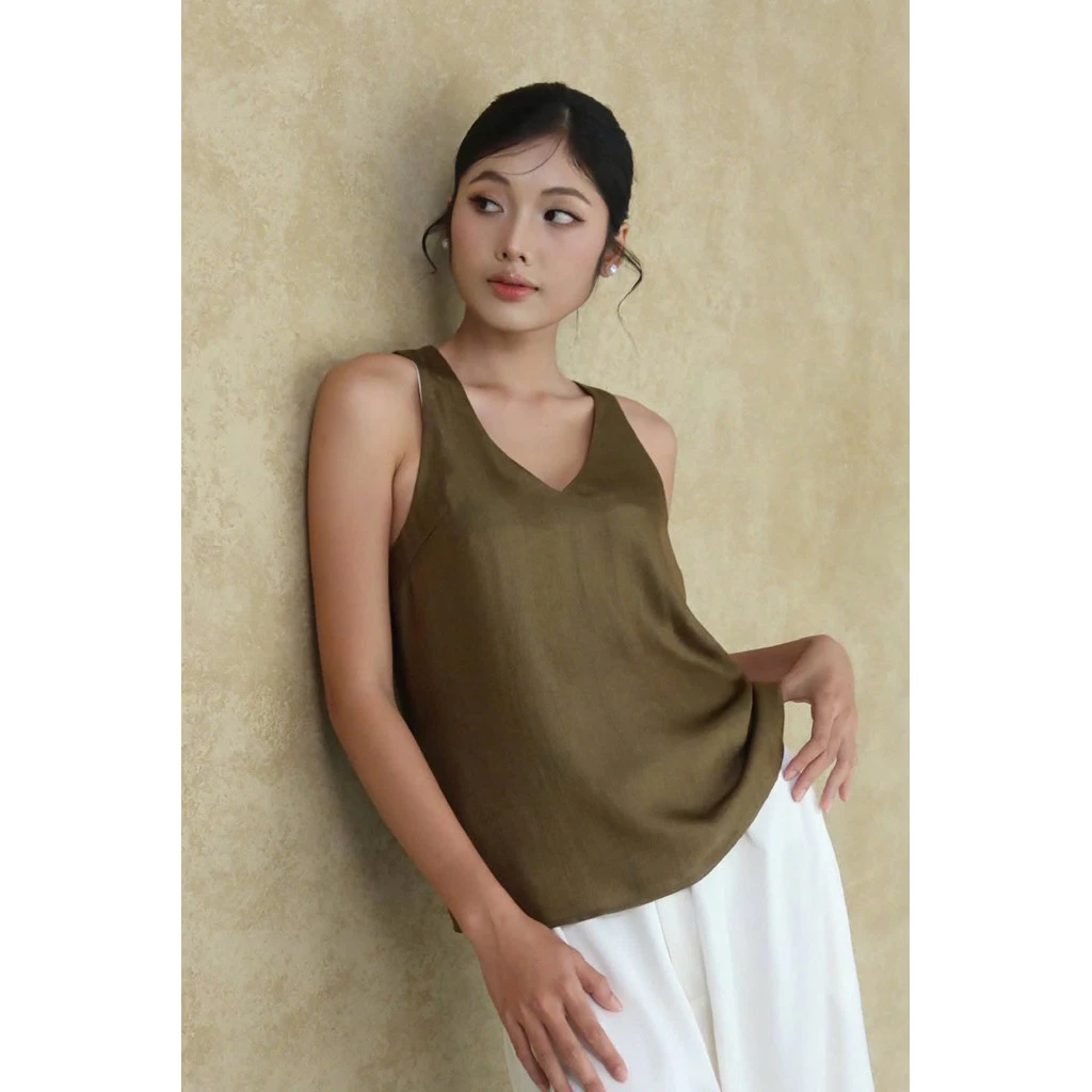 SIAN TOP- Áo Hai Dây Cổ V Dáng Suông Basic Mya House