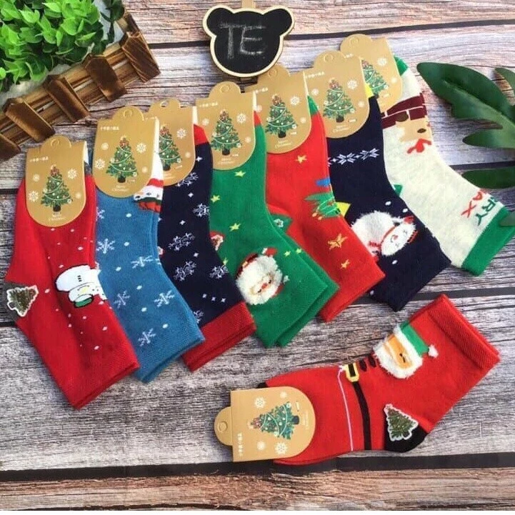 Sét 10 Đôi Tất Noel cho bé họa tiết hoạt hình cực đáng yêu