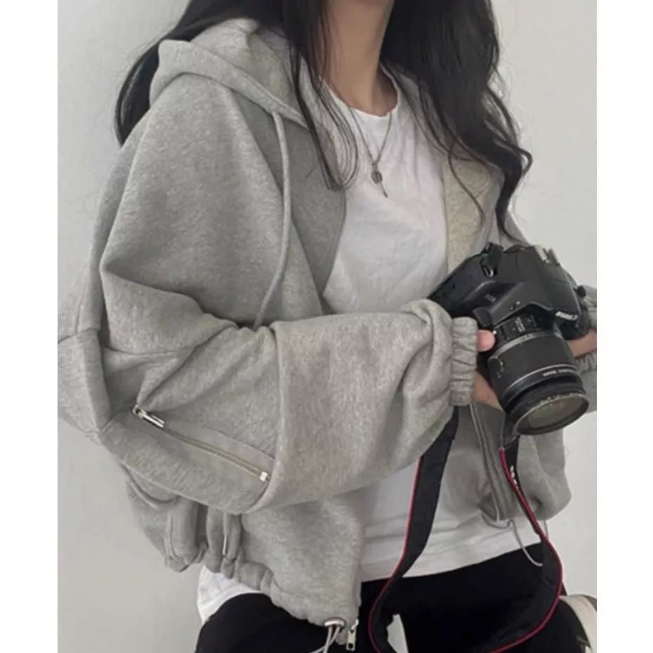 Áo hoodie nữ dáng ngắn của 2025-2026 Áo khóa nữ croptop phối túi khoá ở tay,có dây rút gấu cực đẹp