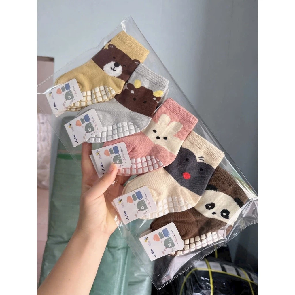 Combo 5-10 Đôi Tất Chống Trơn Trượt Cho Bé Cổ Cao Họa Tiết Hình Thú Cho Bé 1-4 Tuổi