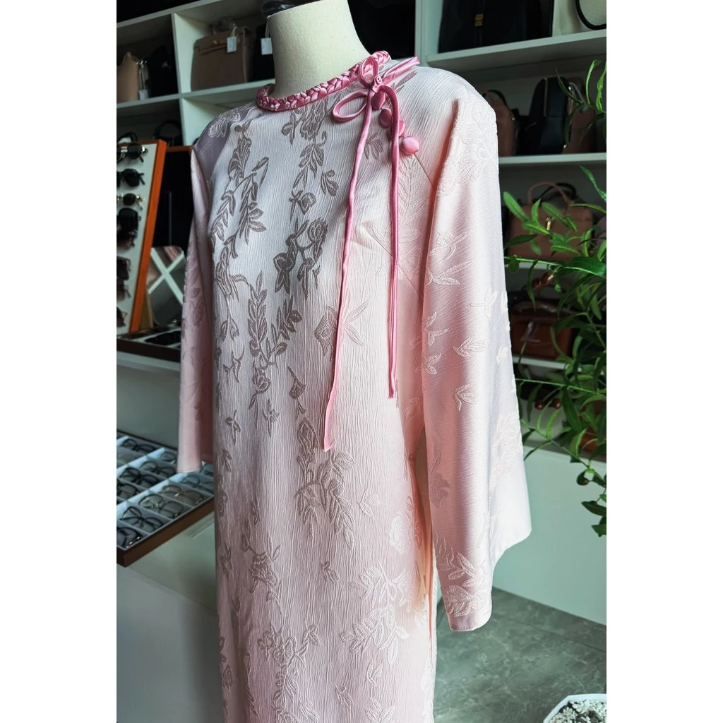 Áo dài châu sa cổ tròn (chưa bao gồm quần)