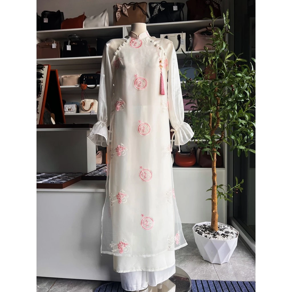 Áo dài hoa thổ cẩm (chưa bao gồm quần)