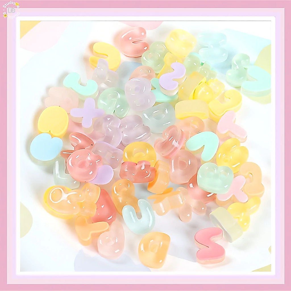 Charm Chữ Cái Trong Suốt Trang Trí Mũ Bảo Hiểm, Nón BH, Ốp Lưng Điện Thoại Cute (Tặng Keo)