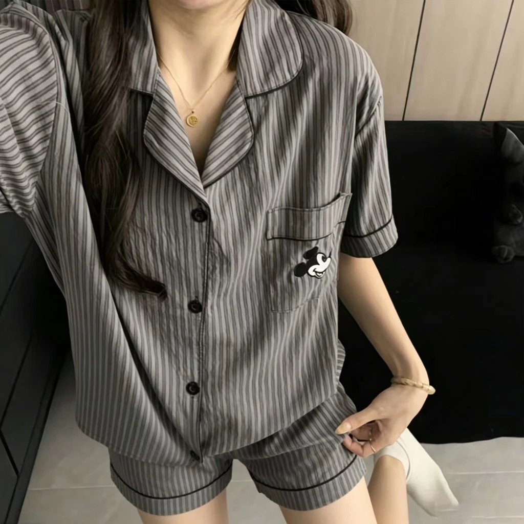 Bộ Đồ Ngủ Cotton Hoạt Hình Mới Set Mặc Nhà Có Thể Mặc Ra Ngoài Tay Ngắn Có Cổ Dễ Thương Thoải Mái