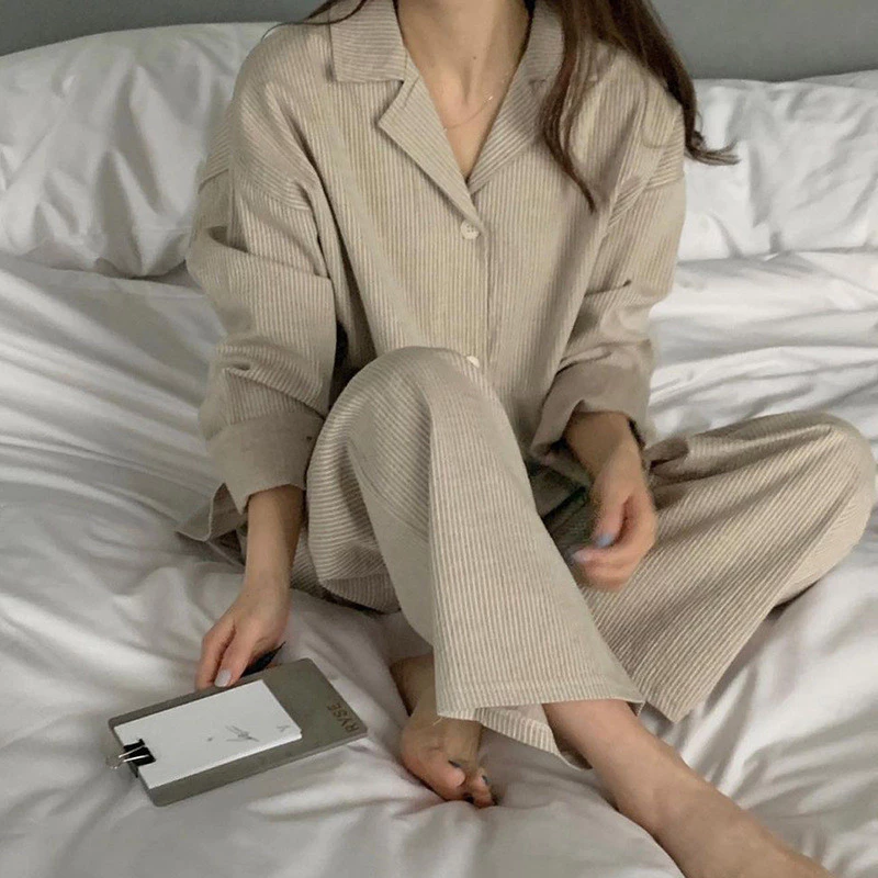 Phong Cách Hàn Quốc Phong Cách Đơn Giản Màu Trơn Quần Dài Tay Bộ Đồ Ngủ Nữ Sọc Mỏng Rời