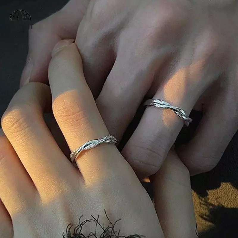 [SHPYHT] Bộ Nhẫn Cặp Đôi Thời Trang Màu Bạc Đơn Giản Mở Nhẫn Ngón Tay Có Thể Điều Chỉnh Ánh Sáng Trang Sức Sang Trọng Dành Cho Nữ Quà Tặng Kỷ Niệm Mới