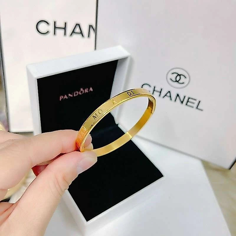 (Sỉ sốc) Vòng Nam Mô A Di Đà Phật