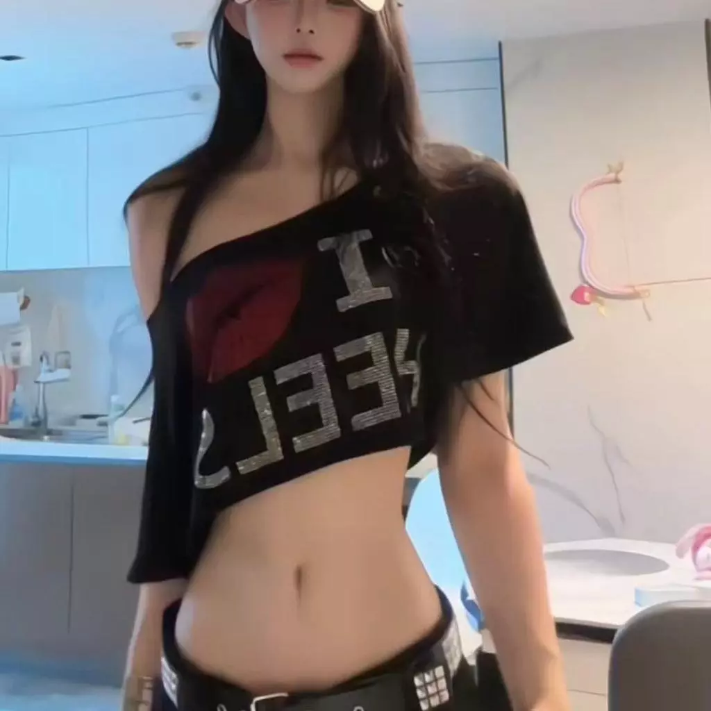 Sáng Kim Cương Chữ Không Dây Áo Thun Tay Ngắn Rốn Ngắn Crop Millennium y2k Mùa Hè Hot Girl Dance Top