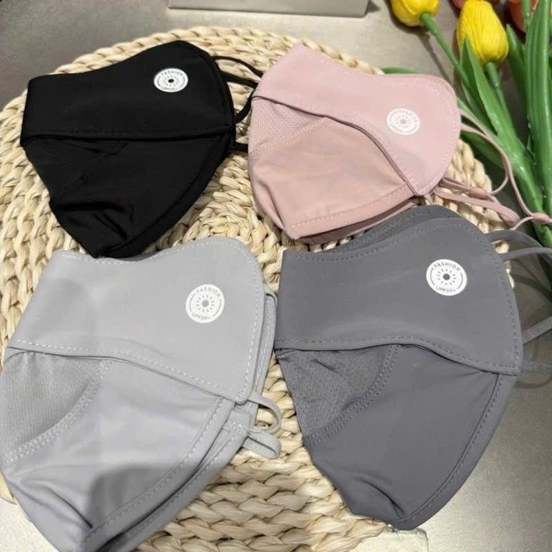 Khẩu trang chống tia uv có hình ( Lôgô đổi màu)