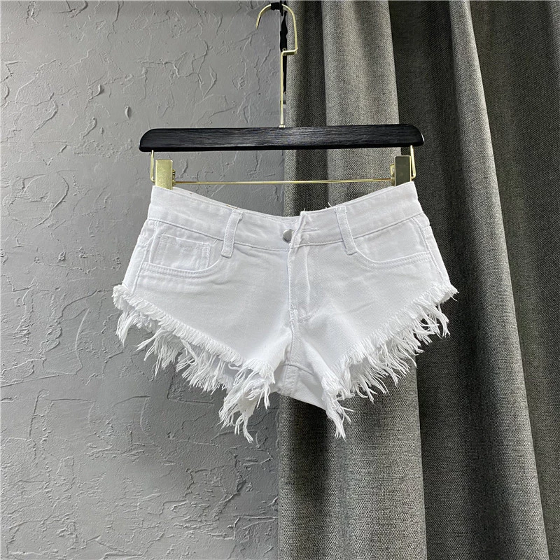Quần short denim nữ phong cách Hàn Quốc độc đáo, cạp thấp, màu xám nhạt, rách viền thô, dáng chữ A, thời trang mùa hè 20