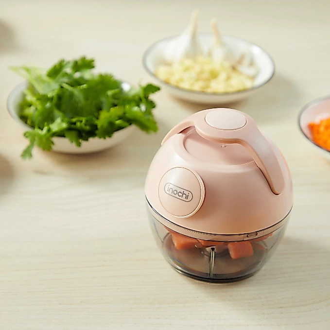 Dụng cụ xay tỏi ớt Yoko (Dụng cụ Xay tiện lợi) - Nắp xoay có nút cố định, đóng nắp chắc chắn