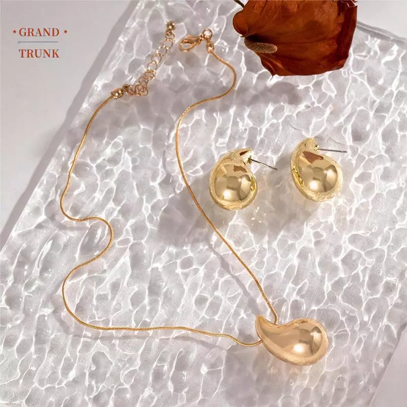 [INVN] 3 Bộ trang sức hình giọt nước cổ điển Bộ dây chuyền hình giọt nước Dây chuyền bông tai Nelace cho phụ nữ Quà tặng mới