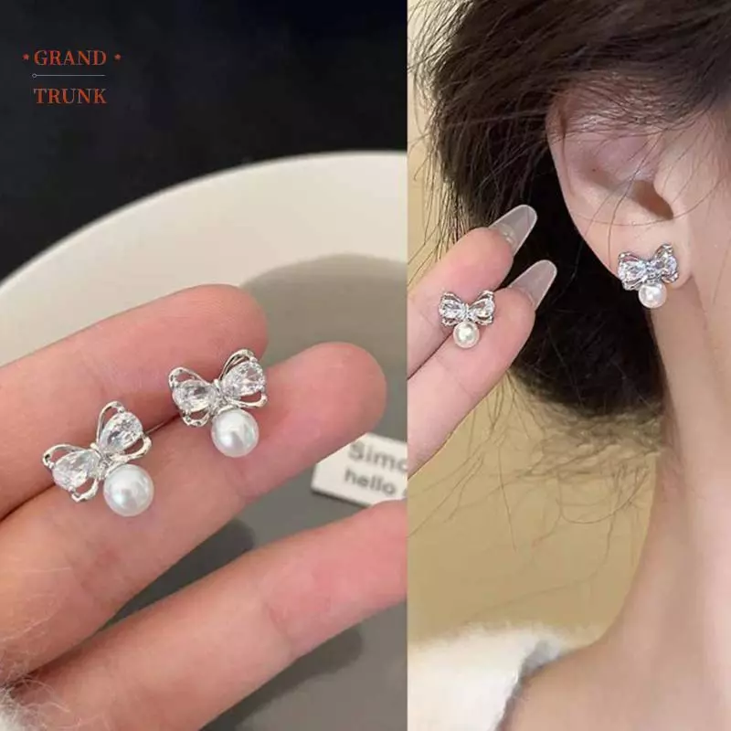 [INVN] Bông tai ngọc trai hoa xoắn ốc Zircon màu vàng dành cho nữ Thời trang cá tính Bông tai đinh tán cổ điển đơn giản mới