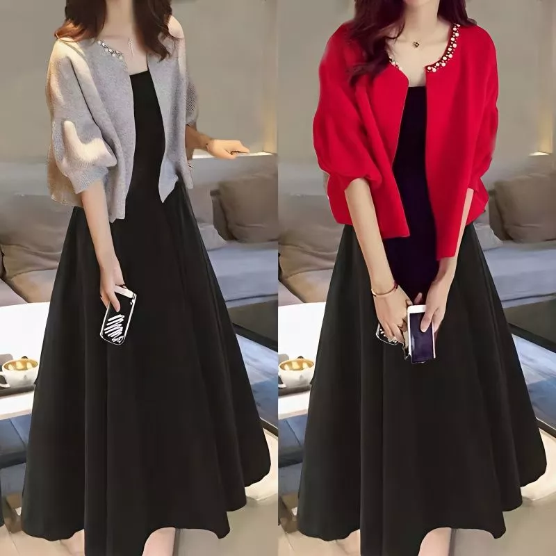 Bộ đồ hai mảnh thu mới cho người mập phong cách Chanel đính hạt áo khoác ngoài dài vừa váy liền thân dệt kim thon gọn