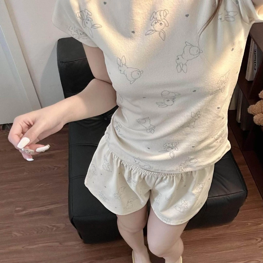 [40-80kg] Hoạt Hình In Hình Thỏ Phong Cách Ngọt Ngào Quần Short Tay Ngắn Bộ Đồ Ngủ Nữ Mặc Bên Ngoài Thoải Mái Homewear Phù Hợp Với Bộ Đồ Ngủ Nữ