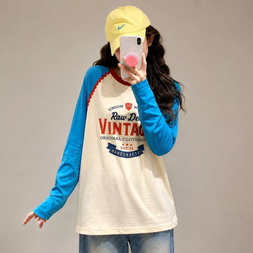 Áo Phông Raglan Nữ Tay Dài Vintage Form Rộng In Chữ Áo Thun Unisex Hàn Quốc Ulzzang Y2K Basic Mặc Đi Chơi Đi Học