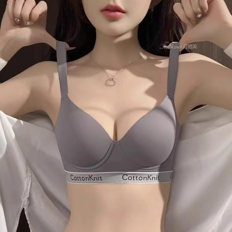 Ngực lớn hiển thị đồ lót không dấu vết nhỏ phụ nữ không có vòng thép nhận sữa phụ kiện chống chảy xệ size lớn phụ nữ mỏn