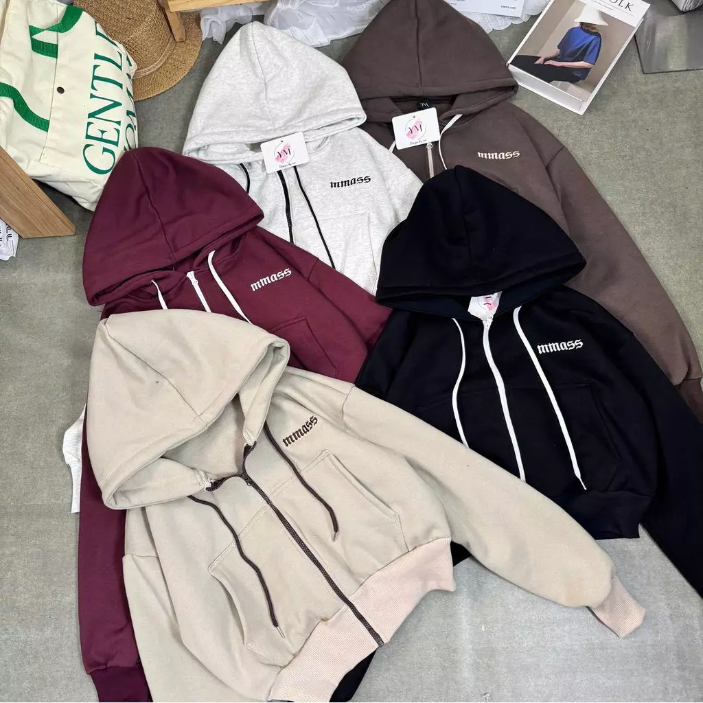 Áo Khoác Nỉ Croptop Có Nón Form Lửng Basic Logo Thêu MMASS Dày Dặn Khóa Kéo Nữ Hot Trend THOITRANGNAM1986