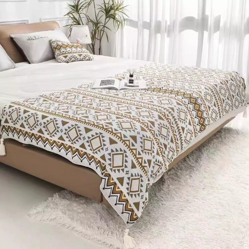 Khăn quàng cổ Boho Velvet Bed Runner – Chăn ném tua rua sang trọng 2 trong 1, Phù hợp với giường cỡ Queen / King, Hoàn hảo cho khách sạn, nhà khách và trang trí nội thất