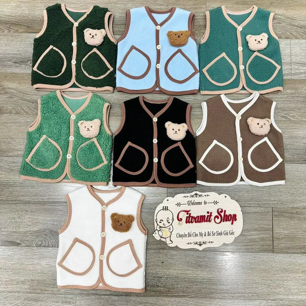 Áo gile lông cừu hàn đính gấu ấm áp mùa đông cho bé