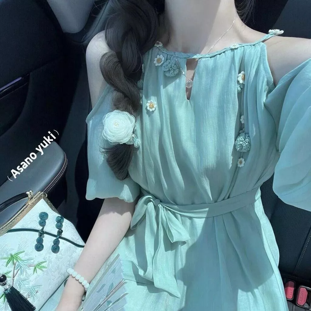 Phong Cách Nhẹ Nhàng Pháp Ba Chiều Hoa Off-the-Shoulder Váy Ngắn Tay Nữ Mùa Hè Tính Khí Cao Cấp Eo Hẹp Ôm Hơn Nhìn Đầm Dài