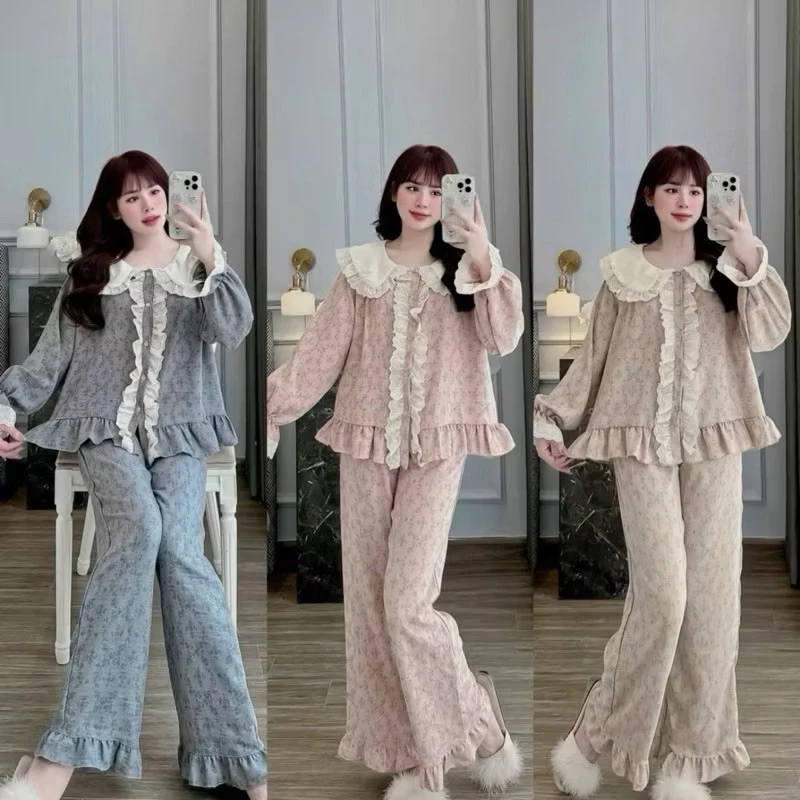 Set Đồ Pijama Dài Tay Cổ Bèo Viền Ren Hoạ Tiết Hoa Nhí Chất Liệu Đũi Vân Mây Mềm Mịn