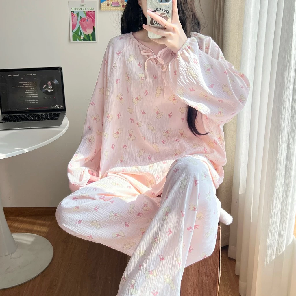 Bộ đồ ngủ mới nhất - Cotton nguyên chất - Dáng rộng thoải mái - Áo tay dài + quần dài - Phong cách thời trang, dễ chịu - Đồ ngủ tại nhà yêu thích - Mẫu hot bán chạy - Free ship ✅ Giao hàng trong ngày