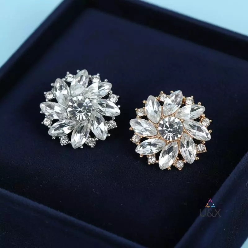 U & X 2 / 4 Nút kim loại hình hoa lấp lánh Thích hợp cho nút trang trí trên quần áo MỚI