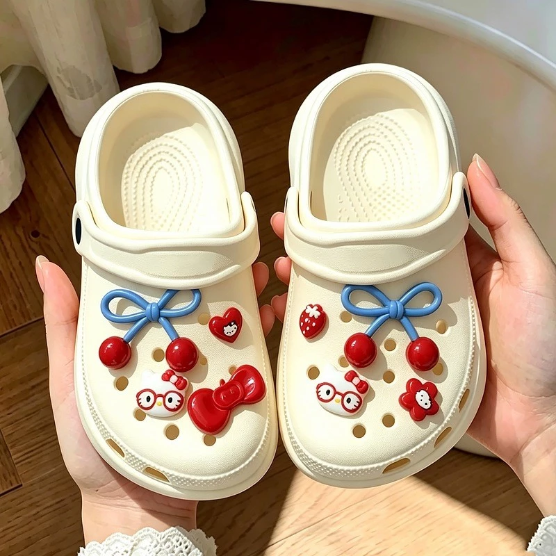 Dép sục bé gái mùa hè - dép lỗ chống trượt dễ thương, đi biển đi chơi thoáng mát