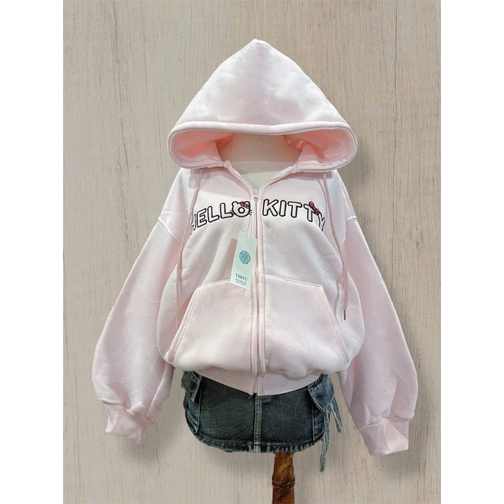 ÁO KHOÁC HOODIE NỈ NỮ THIẾT KẾ KHÓA KÉO THÊU CHỮ HELLOKITTY CÓ TÚI TRONG MẪU MỚI XSTT FASHION