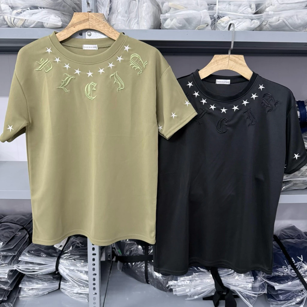 ÁO PHÔNG PLEIN THÊU CHỮ CỔ NGÔI SAO BOY PHỐ 2026. BỘ ÁO QUẦN PLEIN THÊU CHỮ CỔ BOY PHỐ XU HƯỚNG 2026