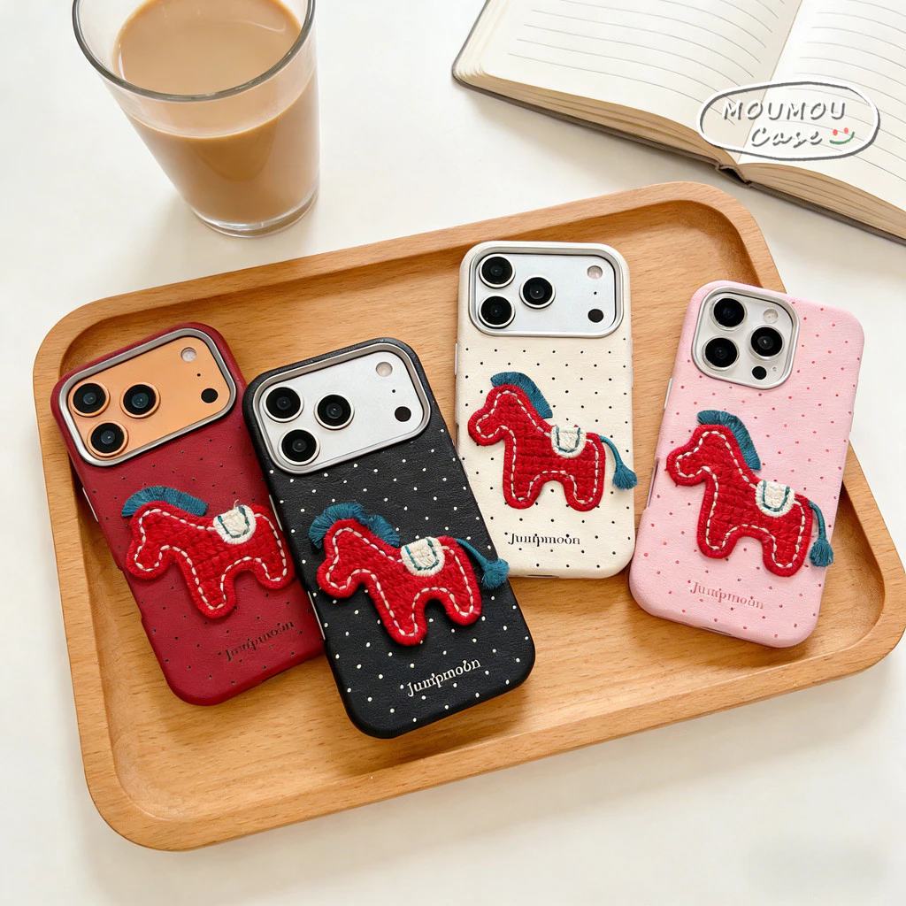 Ốp Lưng Cho IPhone 17 11 16 15 12 13 14 Pro Max AIR 15 14 16 Plus XR X XS MAX Năm mới Ngựa 3d Búp bê Kết cấu Da Bìa mềm