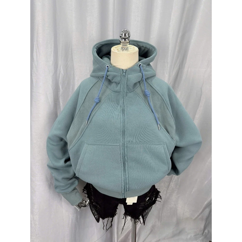 ÁO KHOÁC NỈ NỮ THÊU HỌA TIẾT Ở NÓN THIẾT KẾ KHÓA KÉO CHỐNG NẮNG TỐT XSTT FASHION