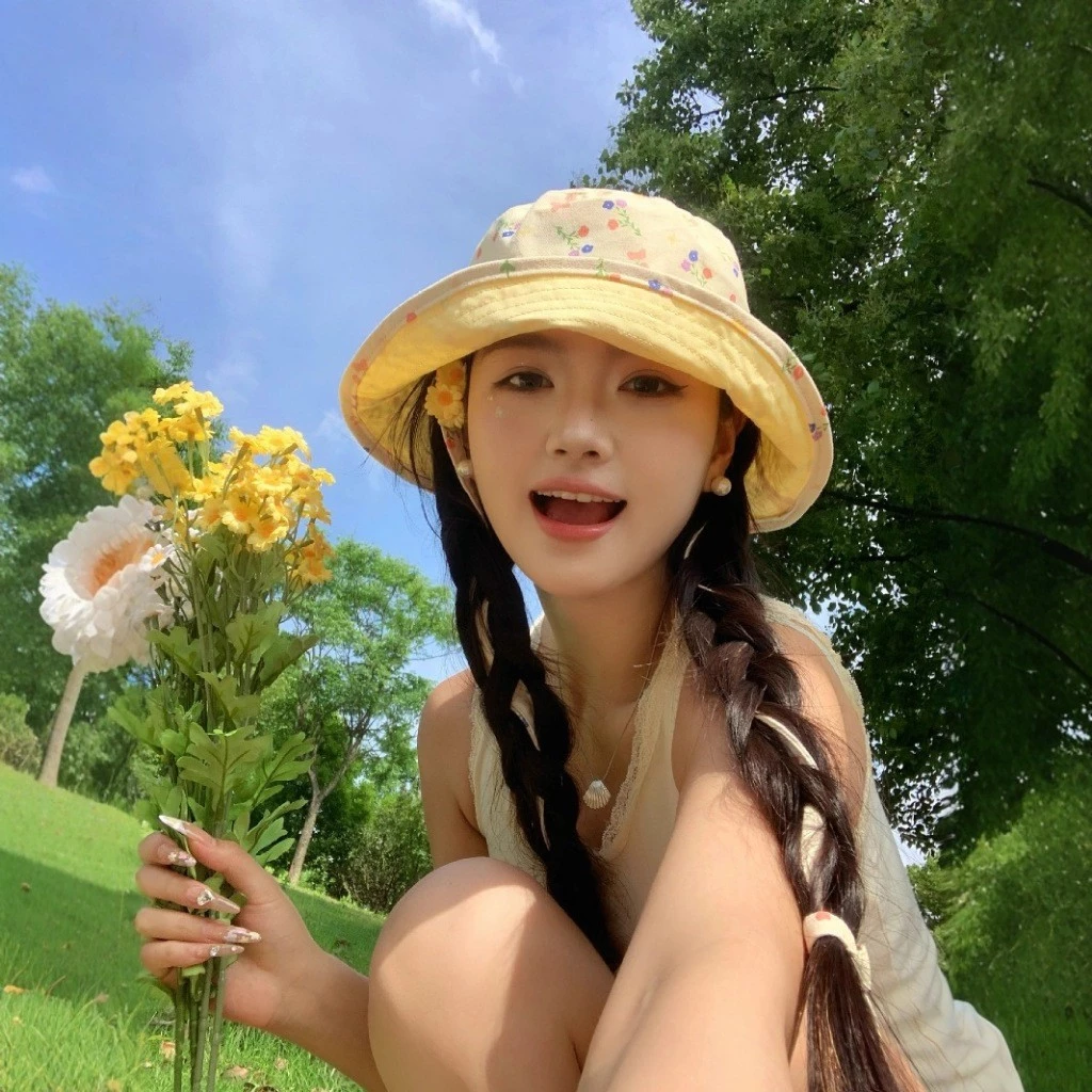 Mũ 2 Mặt Phong Cách Hàn Quốc Dễ Thương Đa Năng Đi Chơi Du Lịch Chống Nắng Có Dây Buộc Cho Nữ Thời Trang