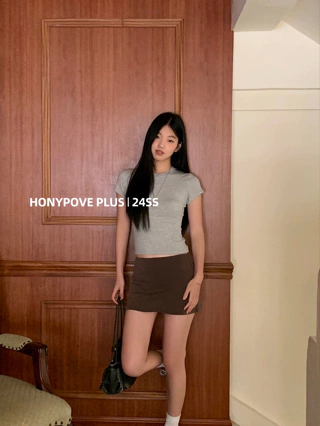 Honypove Áo thun đeo vai ngắn tay màu xám Slim-fit Mùa hè Phong cách mới Skinny Ngắn Hot Girl Top