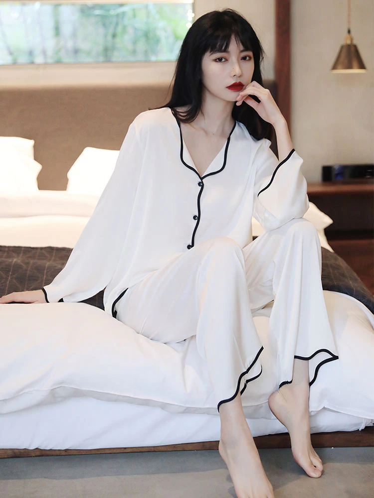 [ Siêu Tiết kiệm] Bộ đồ ngủ nữ cao cấp băng lụa xuân thu dài tay 2023 mới trên Internet nổi tiếng q