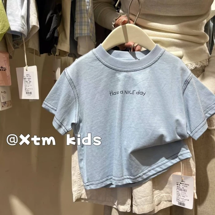 Trẻ em mùa hè phong cách phương Tây in chữ nguyên chất cotton ngắn tay rộng và đẹp trai áo thun nửa
