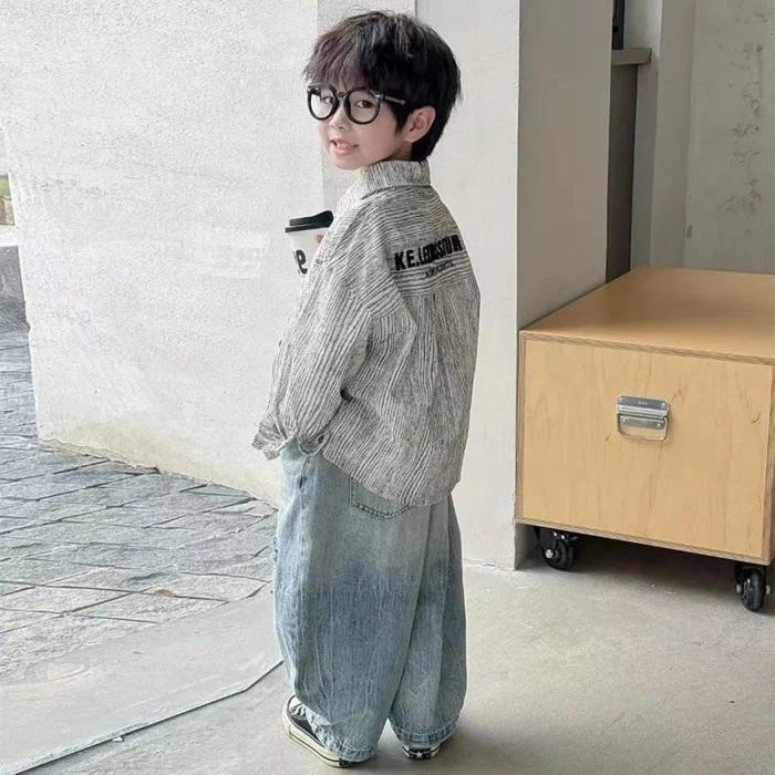 Áo sơ mi trẻ em nhẹ nhàng Hayao, bên ngoài sọc dọc đẹp trai mặc áo mỏng đẹp trai