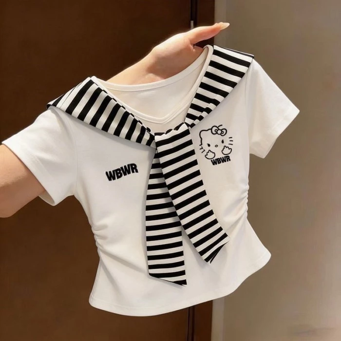 Áo thun ngắn tay cổ chữ V giả hai mảnh màu sắc tương phản mùa hè mới cho nữ áo ngắn xếp ly eo