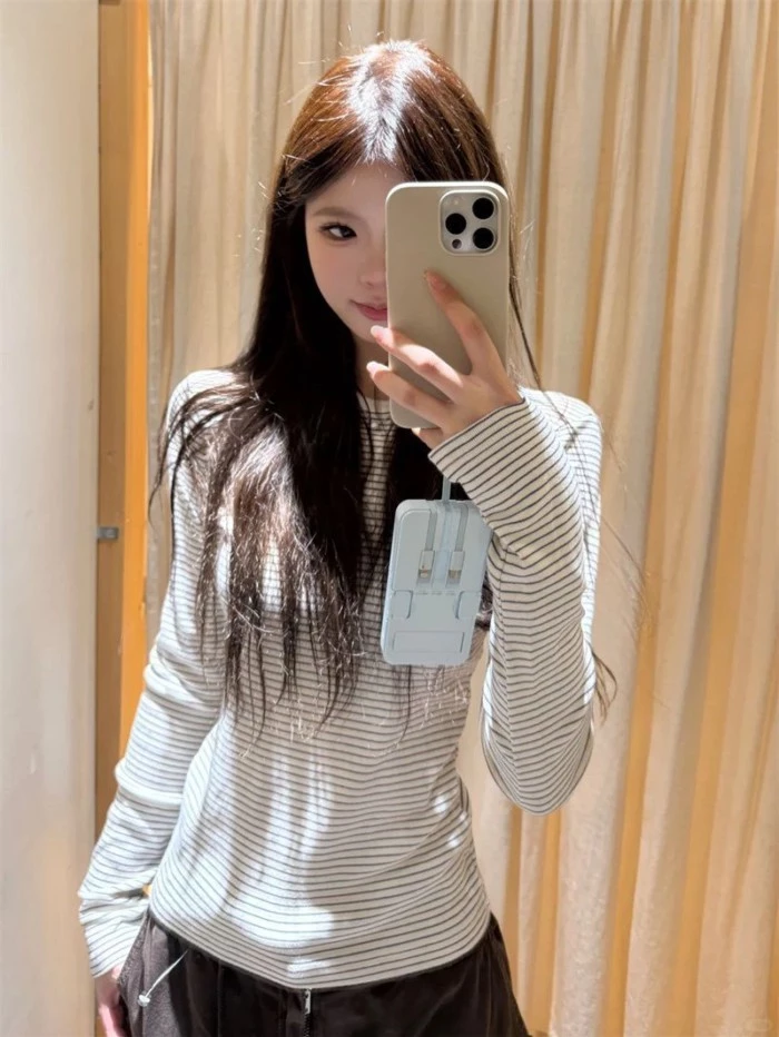 Hàn Quốc Bm Phong Cách Sọc Vai Phải Dài Tay Nữ Bên Trong Xếp Lớp Áo Sơ Mi Giảm Béo Nguyên Chấ