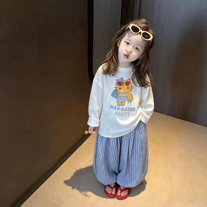 bộ quần áo trẻ em bé gái áo thun dài tay cotton nguyên chất mùa xuân thu phong cách mới bé gái á
