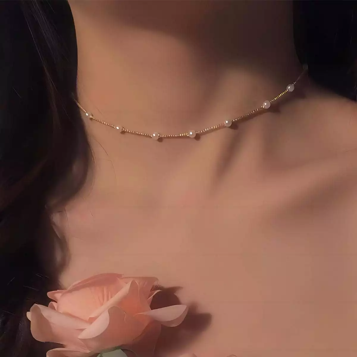 Dây chuyền choker ngọc trai bầu trời đầy sao mới sáng tạo, đơn giản dành cho phụ nữ.