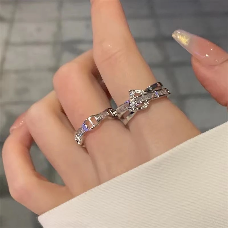 Việt Nam 1 Ngày Giao💕Shiny Zircon Letter Lady Ring Cao cấp Sense Mở Ring